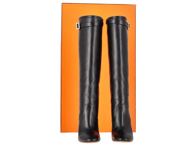Botas de rodilla con tacón Chrome de Hermès en cuero negro - vista 2