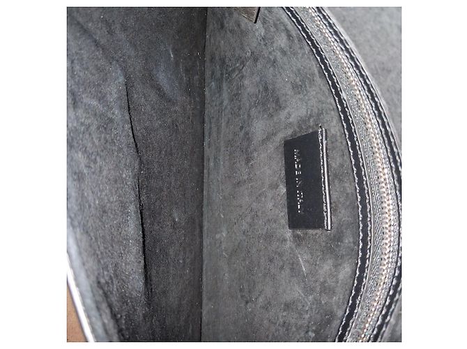 Pochette Piatta Heroine Studded in Pelle Nera di Alexander McQueen Nero - vista 6