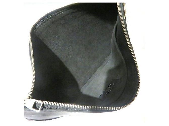 Pochette Epi Neverfull de Louis Vuitton Noir - vue 6
