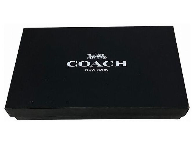 Coach Breast Pocket Wallet Grain Leather Long Wallet - view 5