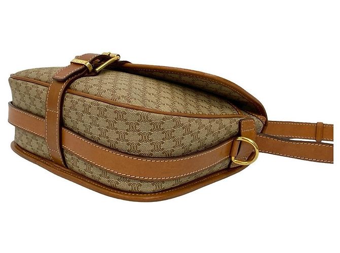 Céline Borsa a Spalla in PVC Macadam Blazon di CELINE Marrone - vista 9