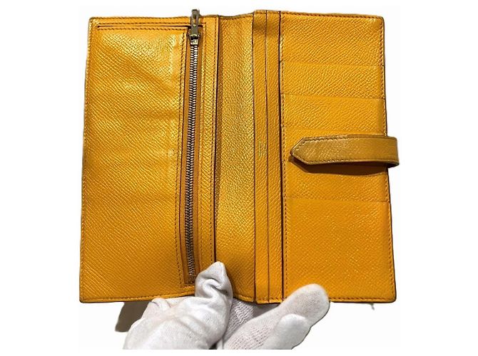 Portafoglio Lungo Soufflet in Pelle Epsom Béarn di Hermès Giallo - vista 3