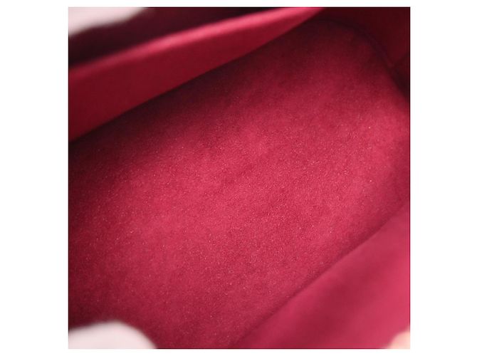 Borsa Alma Louis Vuitton in pelle Epi BB Rosa - vista 3