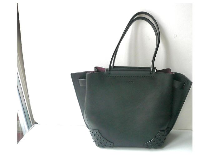 TOD'S Wave Glattleder Schwarze Eimer Tasche in ausgezeichnetem Zustand - Ansicht 2