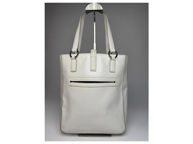 Vintage Givenchy Lederhandtasche Weiß - Ansicht 2