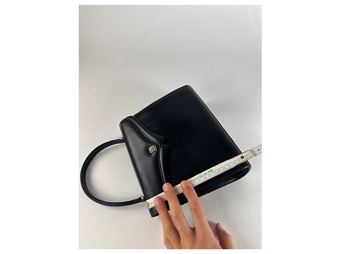 Vintage Givenchy Lederhandtasche schwarz - Ansicht 7