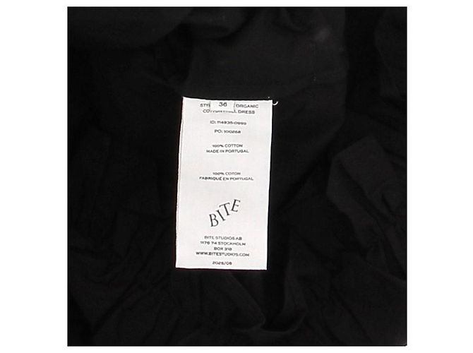 Autre Marque BITE Schwarzes kurzes Kleid mit Rüschen ohne Ärmel - Ansicht 7