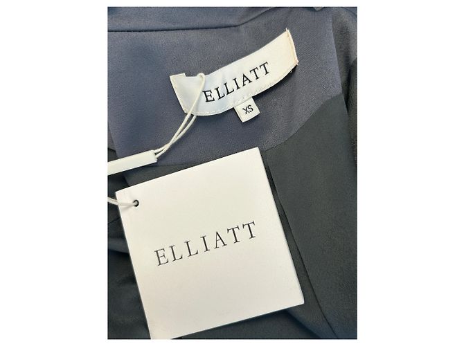 Autre Marque ELLIATT Graues Wollkleid mit Schleife - Ansicht 5