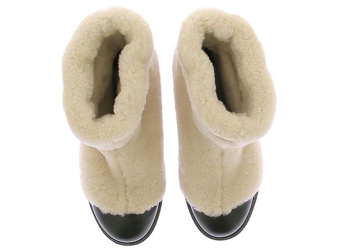 Chanel Botas forradas e de couro Bege - vista 6
