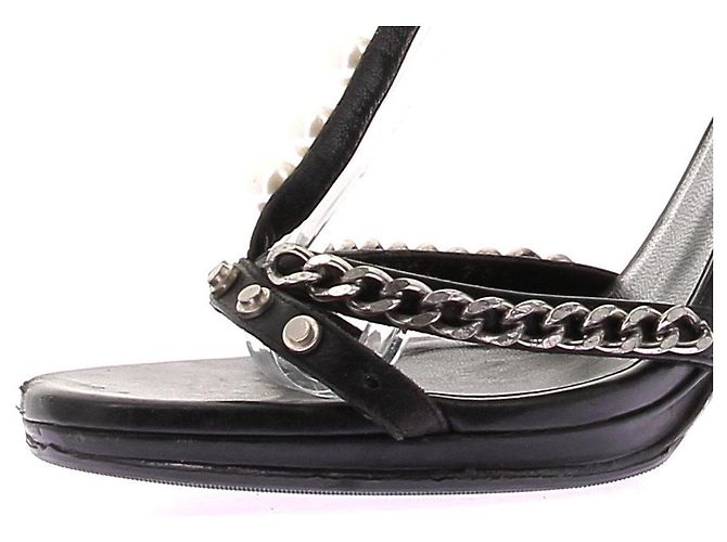 Décolleté Saint Laurent in pelle nera con perle e borchie Nero - vista 10