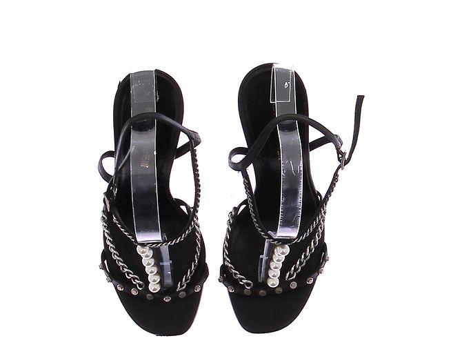 Décolleté Saint Laurent in pelle nera con perle e borchie Nero - vista 6