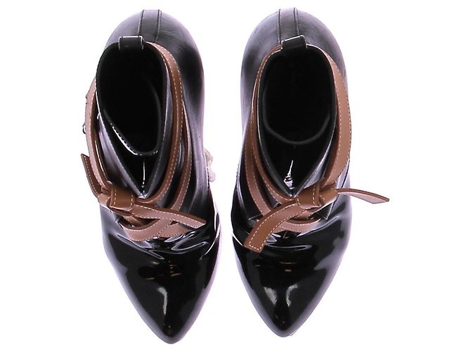 Louis Vuitton Botines de tacón de cuero brillante Negro - vista 6