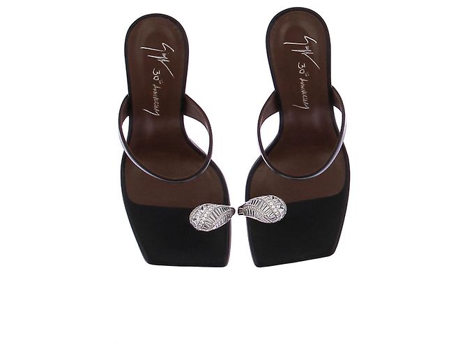 Giuseppe Zanotti Sandali "30TH Anniversary" in pelle nera Nero - vista 7