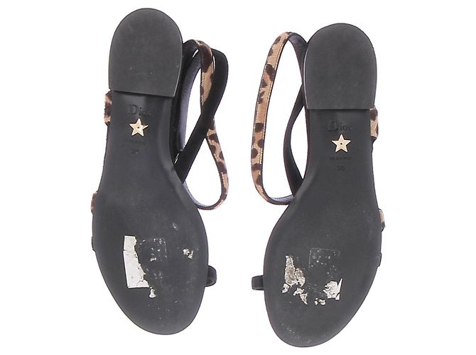 Sandali piatti Dior stampa leopardata scamosciati e pelliccia beige 38 - vista 7