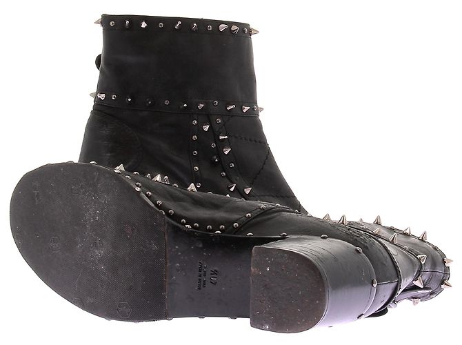 Botines Laurence Dacade de cuero negro con tacón de tachuelas - vista 7