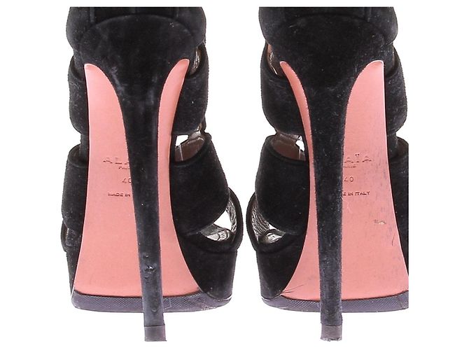 Décolleté Alaïa in suede nero 40 - vista 7
