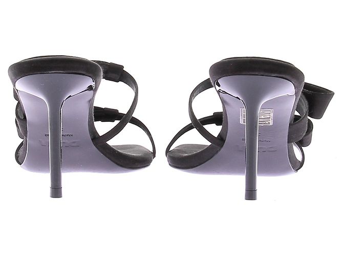 Autre Marque Sandali con tacco "Chic" Nero - vista 5