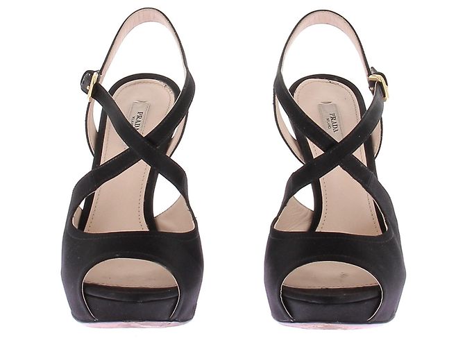 Décolleté aperte in satin nero Prada Taglia 39 - vista 4