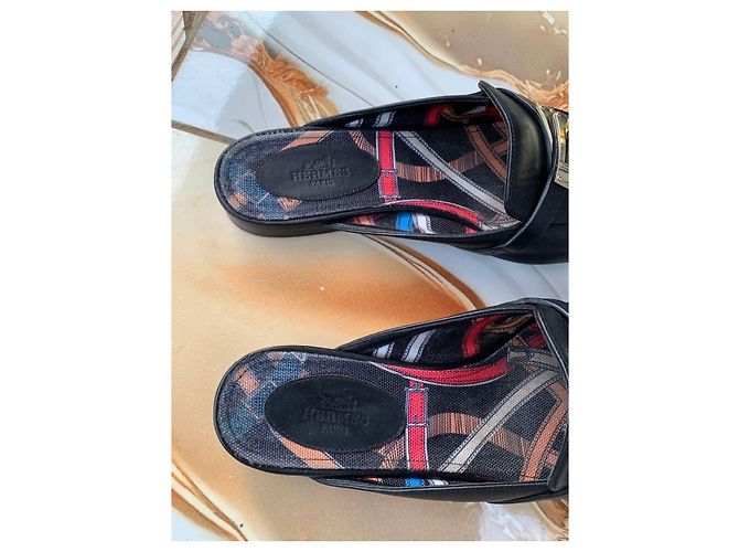 Mule Hermès OZ in pelle nera Nero - vista 4