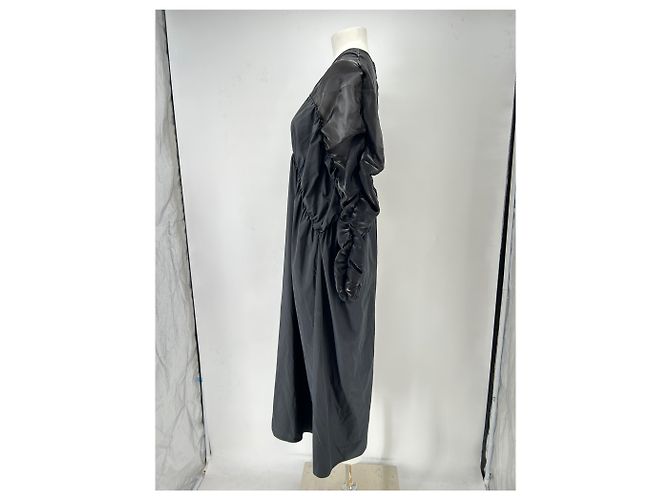 Autre Marque NYNNE Schwarzes Maxikleid mit gerafften Ärmeln - Ansicht 4