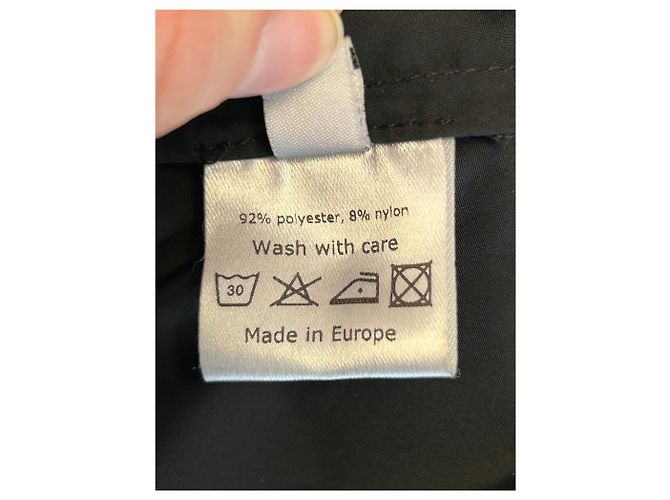 Autre Marque NYNNE Schwarzes Maxikleid mit gerafften Ärmeln - Ansicht 7