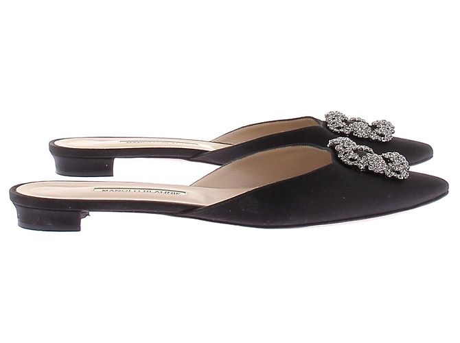 Manolo Blahnik Satin Mules Schwarz mit silberner Strassschnalle - Ansicht 2