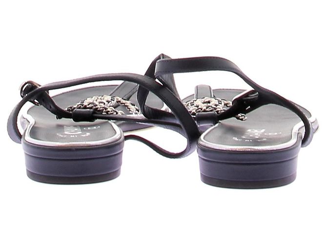 Sandali Chanel in pelle blu navy - vista 5