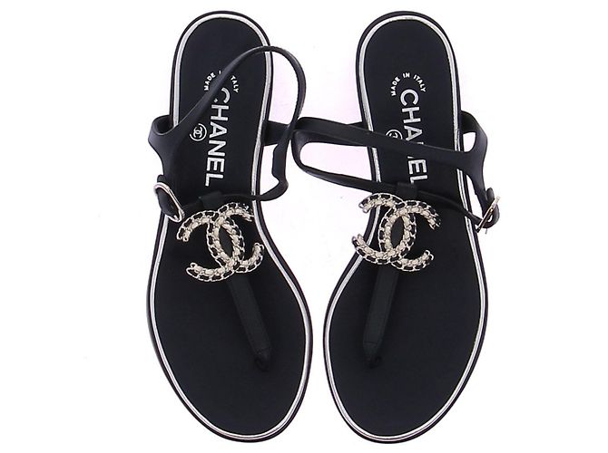 Sandali Chanel in pelle blu navy - vista 6