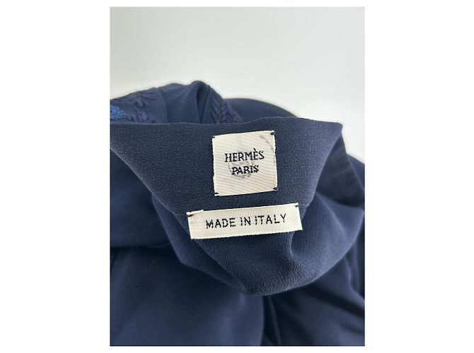 Abito maxi in seta blu navy Hermès con ricami - vista 6