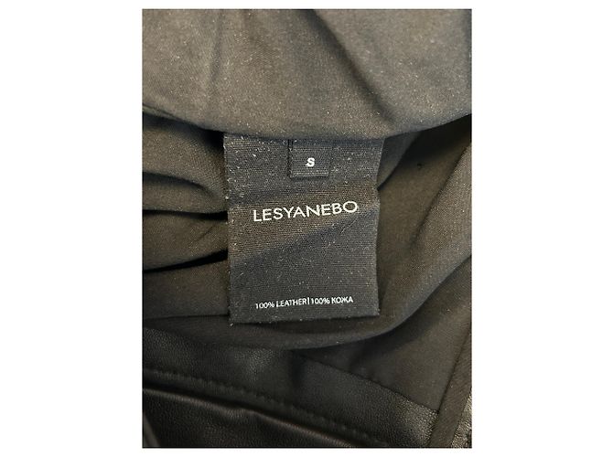 Autre Marque Pantalones slim de cuero negro LESYANEBO - vista 3