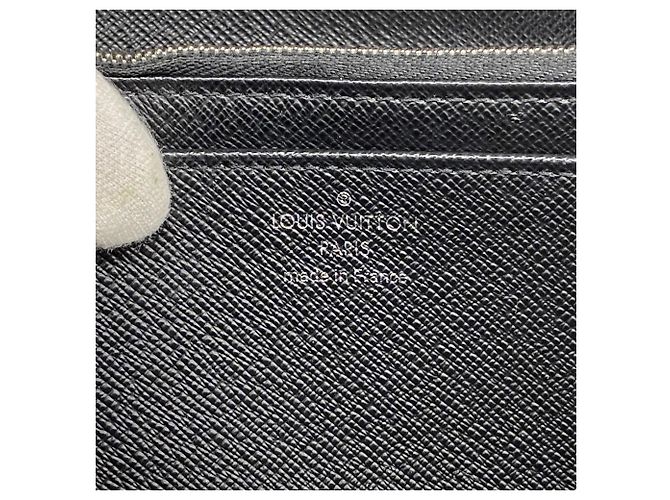 Cartera Larga Twist Epi Louis Vuitton Negro - vista 4