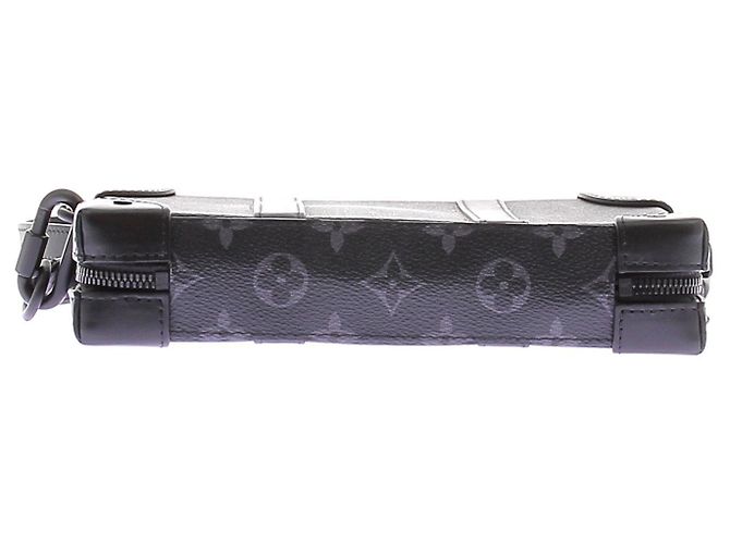 Louis Vuitton Borsa a tracolla "Soft Trunk" Nero - vista 6