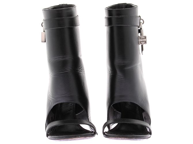 Givenchy Schwarze Sandalen "Shark Lock" - Ansicht 4