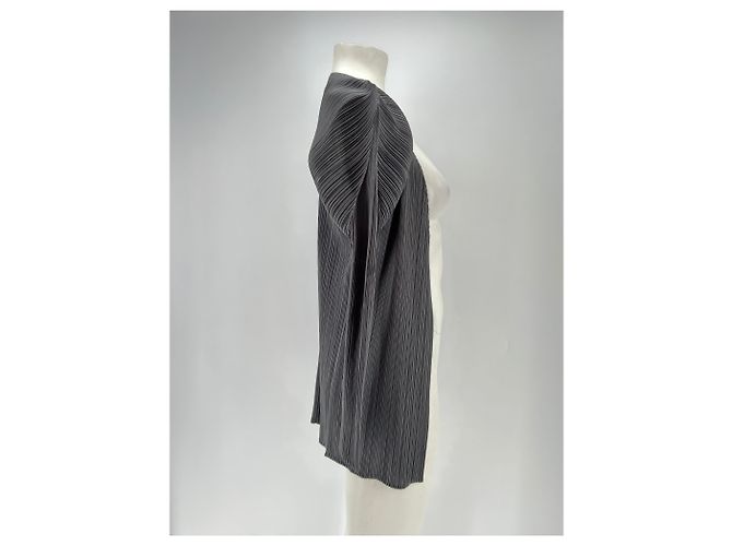 Graue Pleats Please Jacke aus Polyester Größe 5 - Ansicht 3