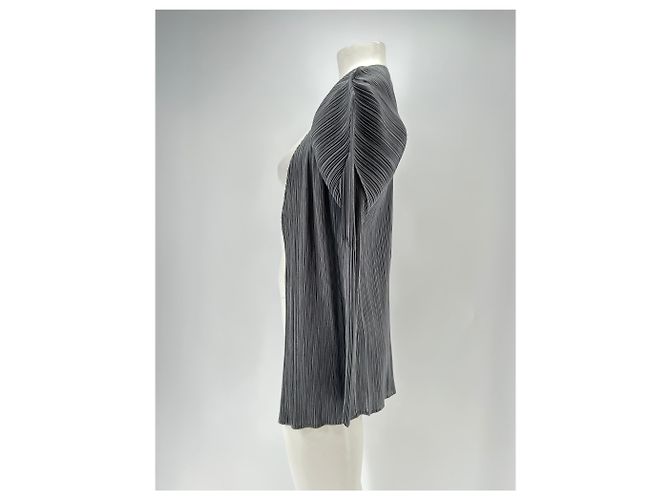 Graue Pleats Please Jacke aus Polyester Größe 5 - Ansicht 4