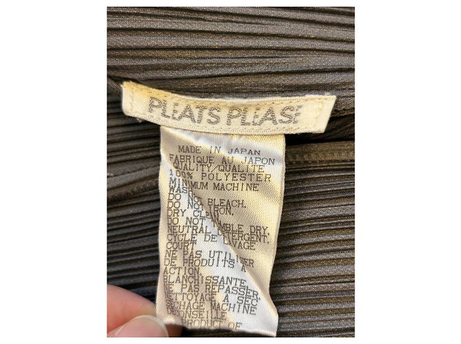 Graue Pleats Please Jacke aus Polyester Größe 5 - Ansicht 5