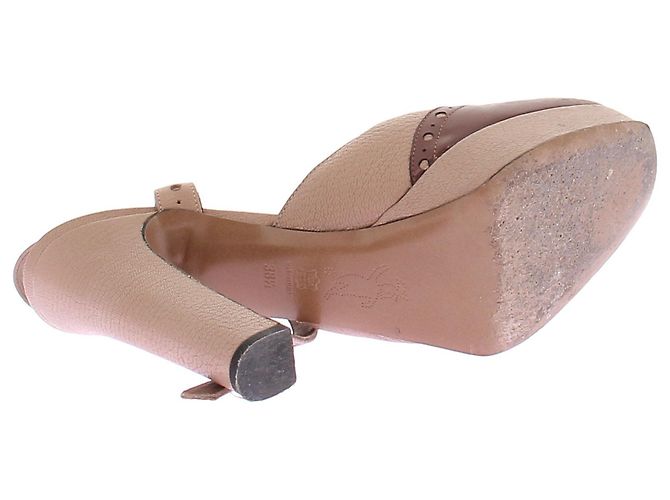 Décolleté con plateau Marni in pelle marrone - vista 7