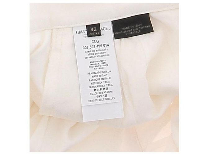 Pantaloncini bianchi in cotone con perle Versace - vista 9