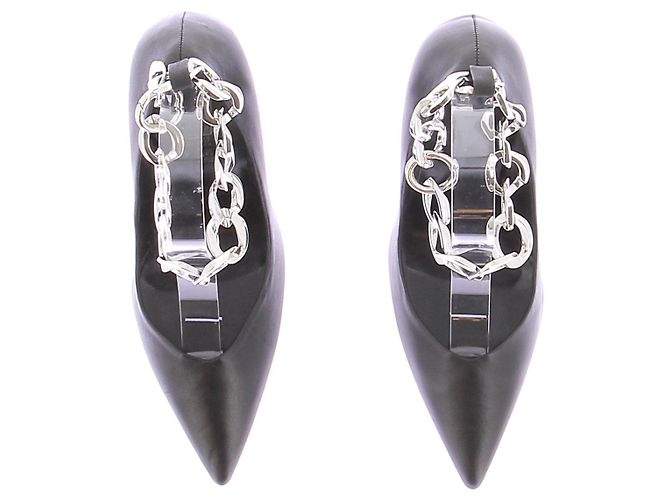 The Kooples Schwarze Lederpumps mit silberner Kette - Ansicht 6