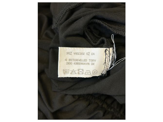 Autre Marque NYNNE Schwarzes Viscose Kleid - Ansicht 5
