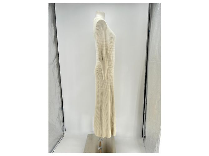 Autre Marque NYNNE Rippkleid aus Viskose in Ecru Beige - Ansicht 3