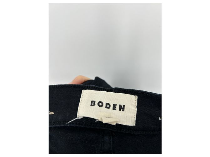 Johnnie Boden Schwarze Schlagjeans - Ansicht 3