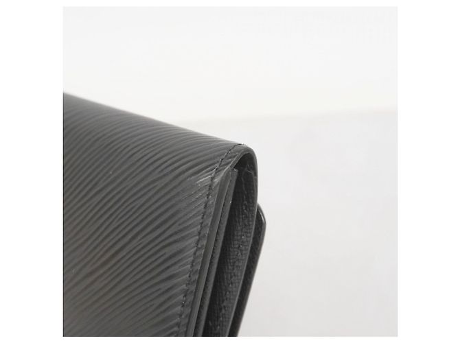 Cartera Larga Twist Epi Louis Vuitton Negro - vista 14