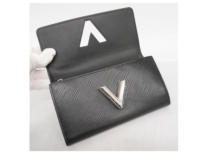 Cartera Larga Twist Epi Louis Vuitton Negro - vista 16