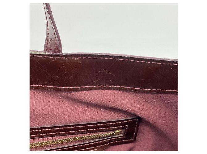 Borsa Tote Vernis Wilshire MM di Louis Vuitton Rosso - vista 10
