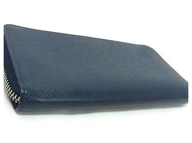 Cartera larga de cuero Taiga Louis Vuitton Azul - vista 3
