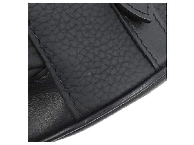 Louis Vuitton Taurillon Christopher XS Schultertasche Schwarz - Ansicht 4