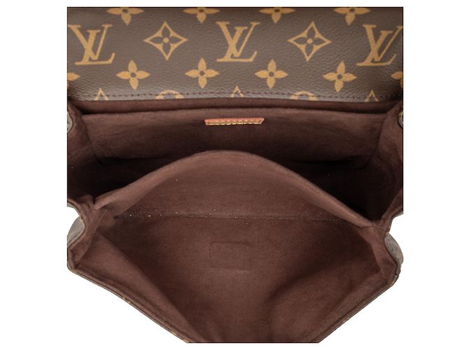 Pochette Metis Monogramma Marrone Louis Vuitton - vista 4