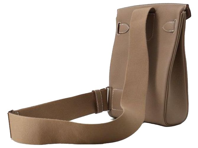 Hermès Brown Togo Kelly Hac A Dos PM Braun Taupe - Ansicht 2