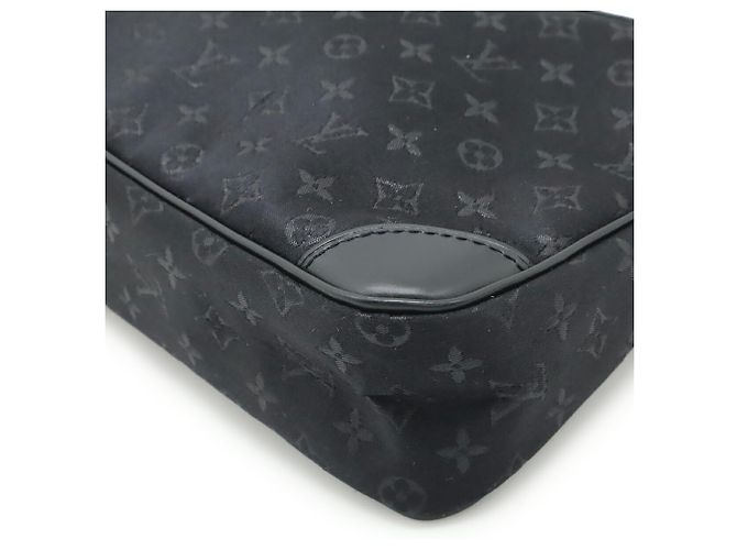 Pochette Boulogne in Satin Monogram Louis Vuitton Nero - vista 4